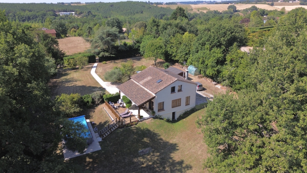 Castelsagrat 3-bed house 