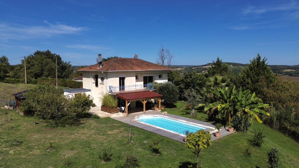 4 bed home with B energy rating