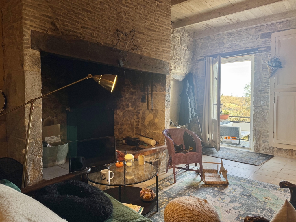 3 bed village house with garden