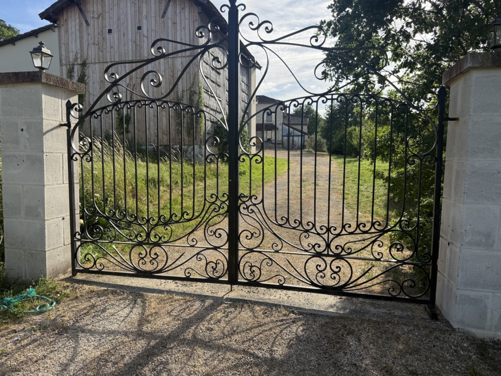 country house with guest cottage