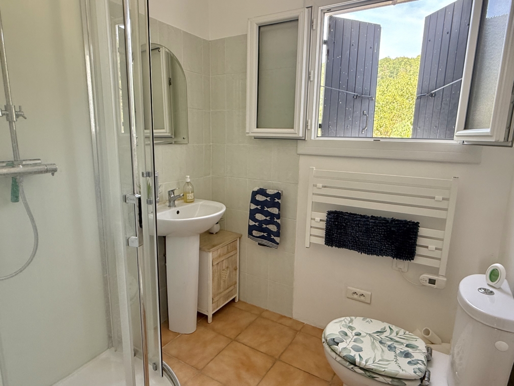 charming 2 bed home