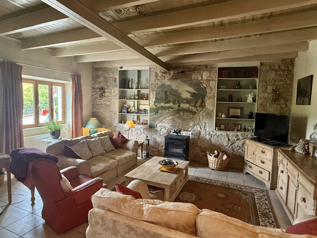 Charming 4 bed stone house