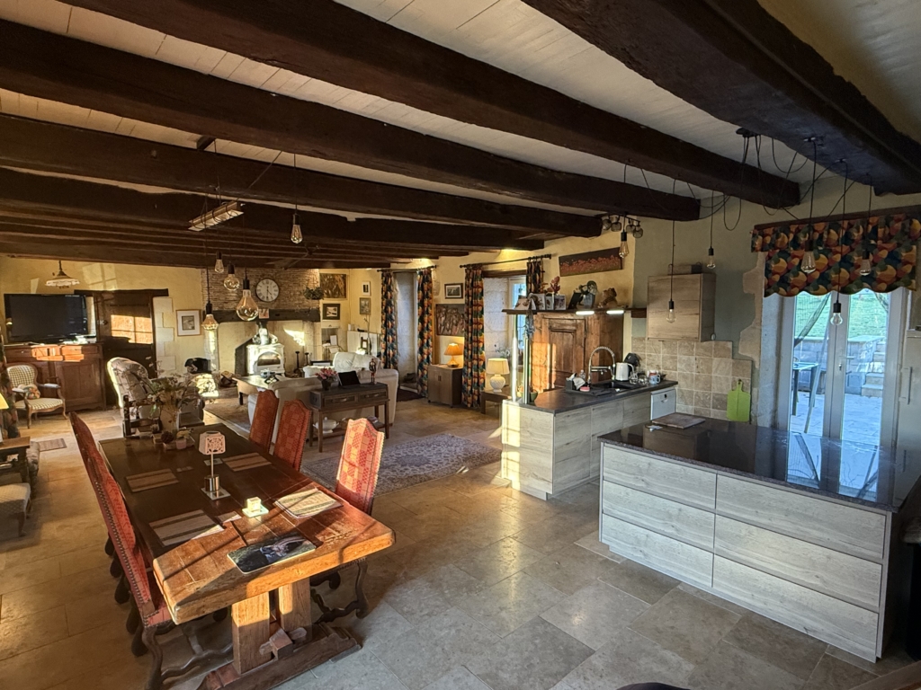 Superb Equestrian Property